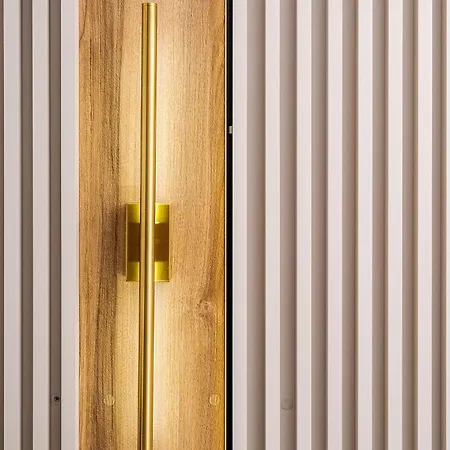 Romana Vibe Elegance In The Heart Of The Appartement *
