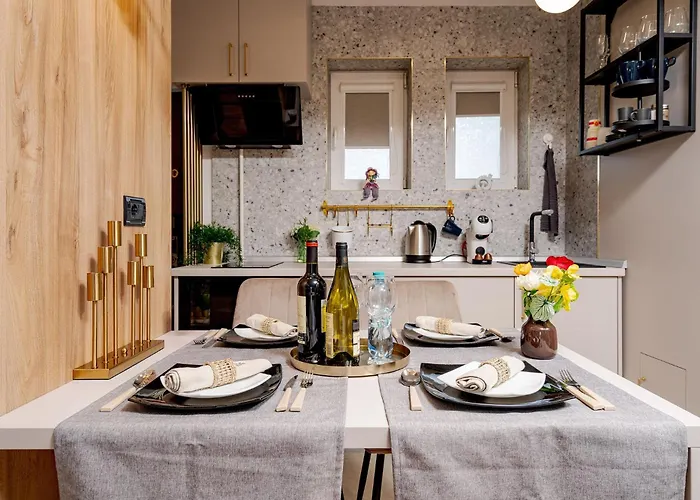 Romana Vibe Elegance In The Heart Of The Apartamento Bucarest