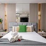 Apartment Romana Vibe Elegance In The Heart Of The Bucharest