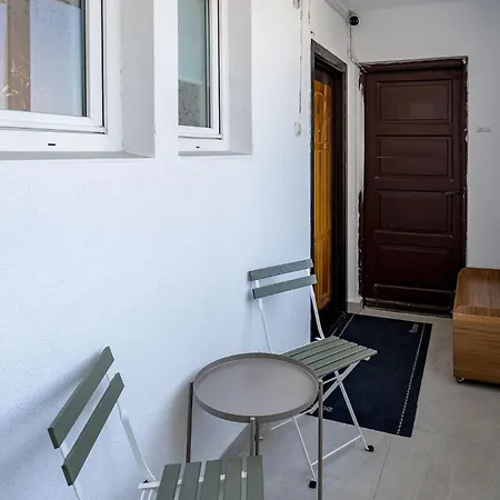 Romana Vibe Elegance In The Heart Of The *