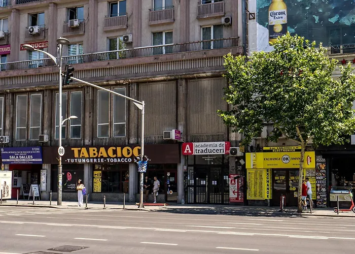 Romana Vibe Elegance In The Heart Of The Appartement *