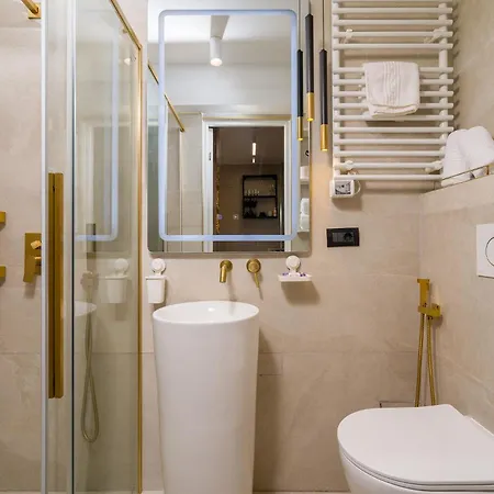 Apartmán Romana Vibe Elegance In The Heart Of The *