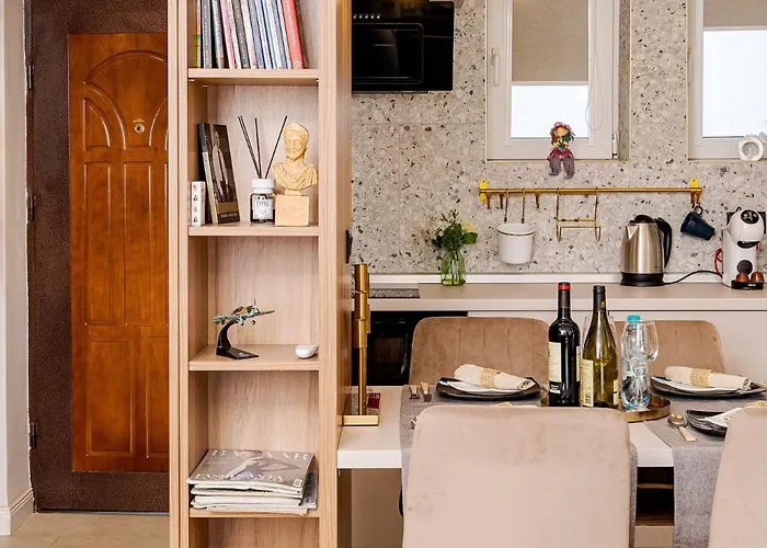 公寓 Romana Vibe Elegance In The Heart Of The 布加勒斯特