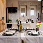Romana Vibe Elegance In The Heart Of The Lägenhet Bukarest